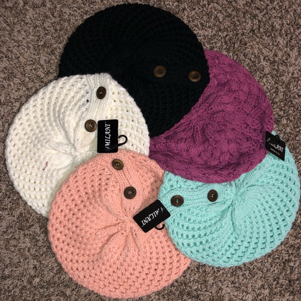 Women’s beret hats